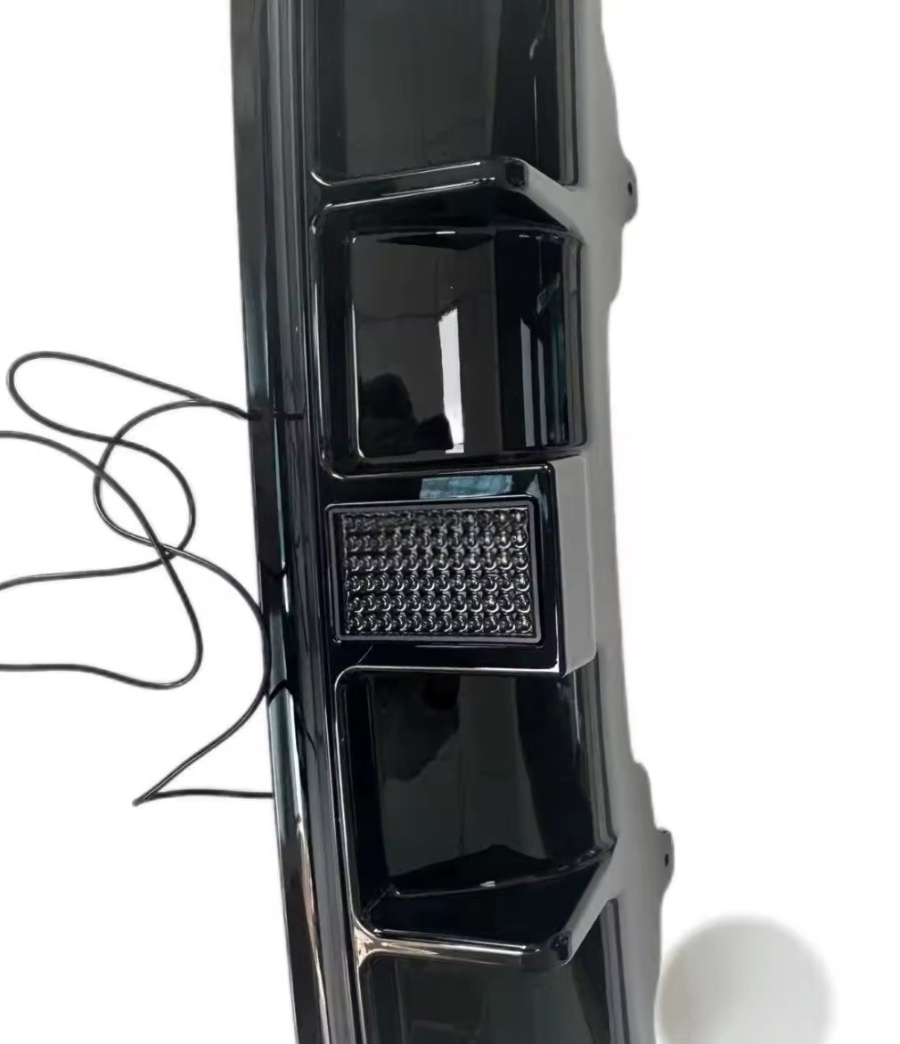 ABS Diffuser Track Light - BMW G80 M3 & G82 M4