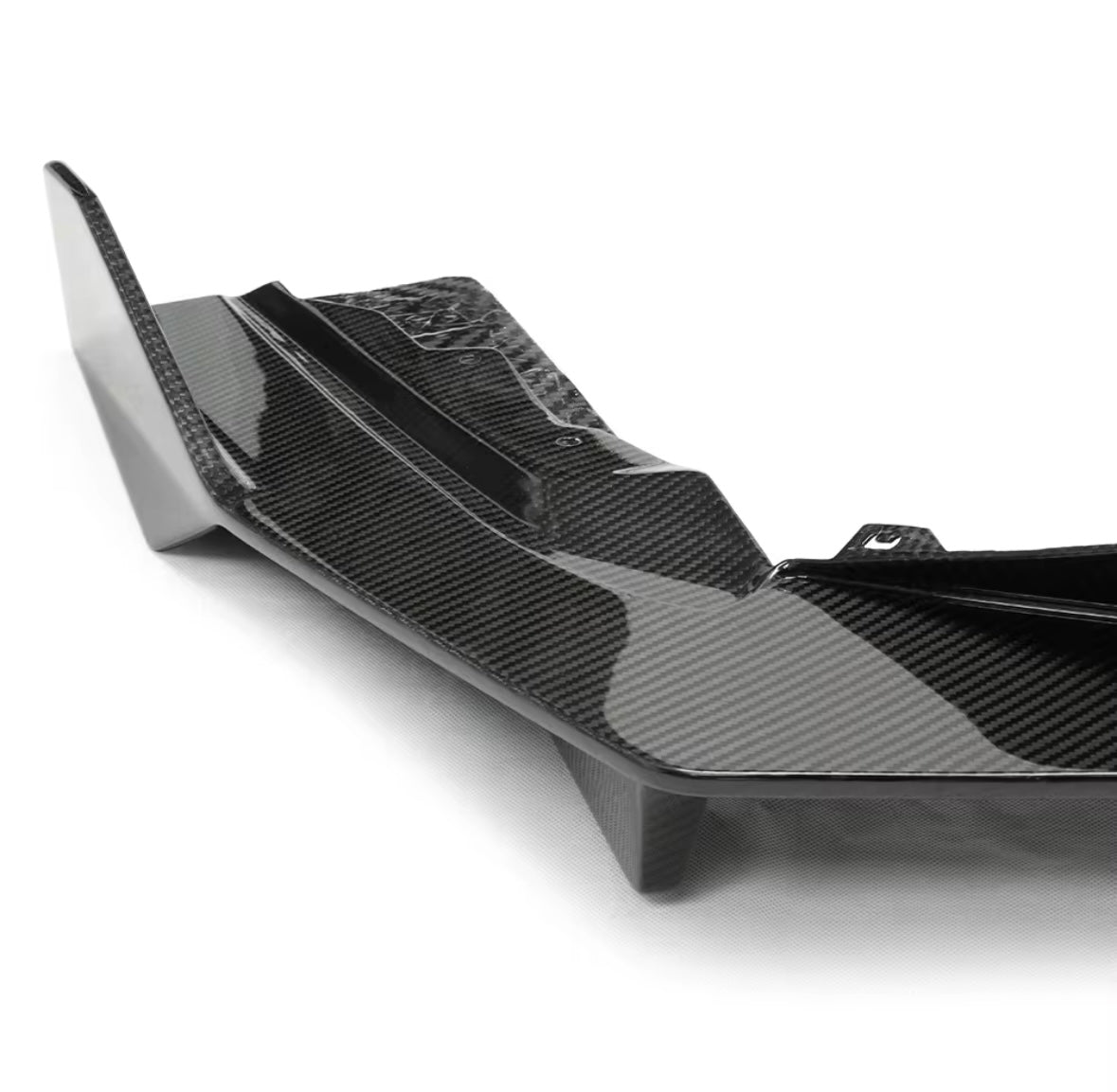 V Style Dry Carbon Fibre Rear Diffuser - M2 G87